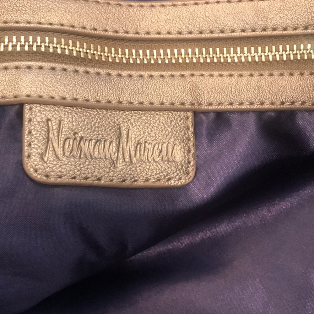 Bag - Picture 3 of 8